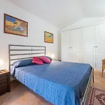 Arenada - 500m From The Villa *